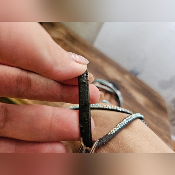 Le Chateau Black Formal Strap Heels with Crystals - Picture 4 of 6